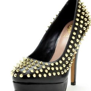 Vince Camuto Black Spike Heels SZ 7.5